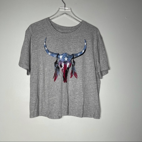 Pretty Rebel tee - Picture 1 of 8